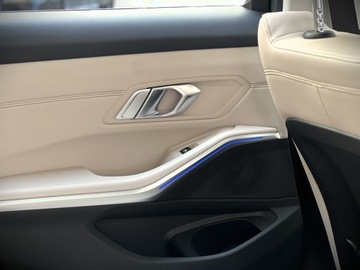 BMW Seria 3 G20-G21 Touring 2.0 320d 190KM 2021 BMW 320 Dealer BMW | Pierwszy właściciel | FV 23%, zdjęcie 30