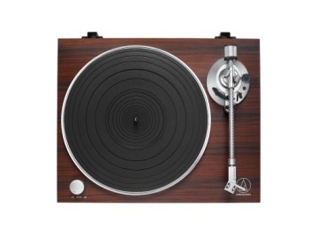 Граммофон. Audio-Technica AT-LPW50BTRW