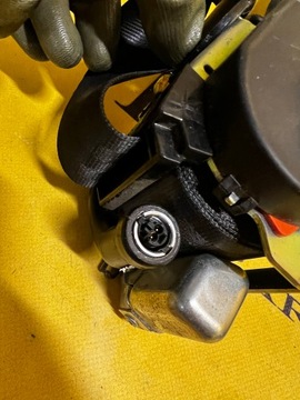 ПРЕДНАТЯЖИТЕЛЬ РЕМНЯ БЕЗОПАСНОСТИ ПЕРЕДНИЙ ПРАВЫЙ CITROEN C4 GRAND PICASSO II