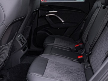 Audi Q5 II SUV Facelifting 2.0 40 TDI 204KM 2025 AUDI Q5 TDI quattro S line Suv 2.0 (204KM) 2025, zdjęcie 14