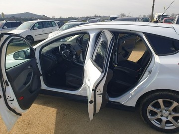 Ford Focus III Hatchback 5d 1.6 Duratec 85KM 2013 Ford Focus 1.6 86 Km Klimatronik, Elektryka, zdjęcie 8