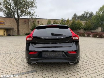 Volvo V40 II Hatchback Facelifting 2.0 D3 150KM 2018 Volvo V40 Volvo V40 D3 Inscription 2.0 Diesel 150KM, zdjęcie 6