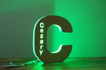 СВЕТОДИОДНЫЙ НОЧНИК С ИМЯ РЕБЕНКА БУКВАМИ АЛФАВИТА надпись подарочная RGB