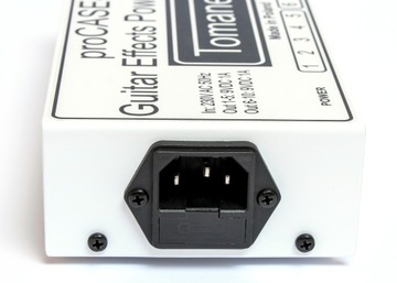 TOMANEK ProCASE-3 БЛОК ПИТАНИЯ НА 10 ЭФФЕКТОВ 9 В постоянного тока, СТАБИЛИЗИРОВАННЫЙ