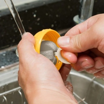 6007 ЩЕТКА ДЛЯ МЫТЬЯ БУТЫЛОЧЕК И УМЫВАНИЙ 3 ЦВЕТА BOC0600