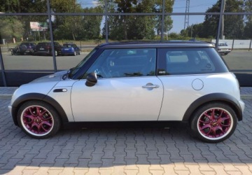 Mini Mini R50 1.6 116KM 2006 MINI Cooper MINI Cooper II Zadbany 1.6 Benzyna 116KM, zdjęcie 1