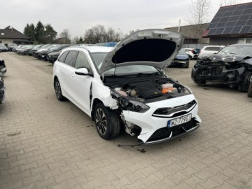 Kia Ceed III Kombi Facelifting 1.6 GDI PHEV 141KM 2023 Kia Cee'd PL Hybryda Plug IN Automat Kamera, zdjęcie 1
