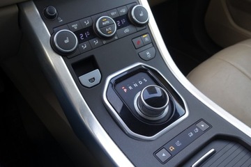 Land Rover Range Rover Evoque I SUV 5d Facelifting 2.0D TD4 150KM 2016 Land Rover Range Rover Evoque Kamera, Tempomat, Panorama, Automat 9-biegow, zdjęcie 12