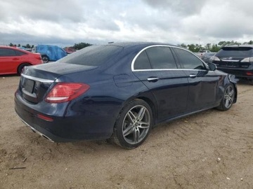 Mercedes Klasa E W213 2019 Mercedes-Benz Klasa E 2019r., E300, od ubezpieczalni 2.0 Benzyna 241KM, zdjęcie 4