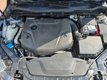 Mazda 3 III Sedan 2.0 SKYACTIV-G 120KM 2014 Volvo V40 2.0 HDi 190 KM skóra nawigacja alufelgi grzane fotele gwarancja, zdjęcie 16