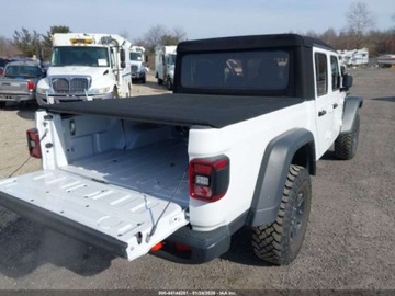 Jeep Gladiator 2021 Jeep Gladiator Mojave 2021 3.6 Benzyna 285KM, zdjęcie 5