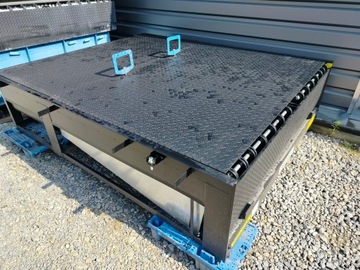 секционные ворота погрузочной рампы Assa Abloy 2020