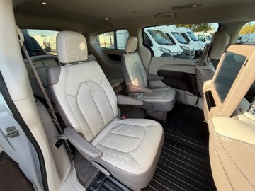 Chrysler Pacifica II 3.6 V6 291KM 2017 Chrysler Pacyfica 3.6 V6 291KM Limited! PDC! Kamera 360!, zdjęcie 22