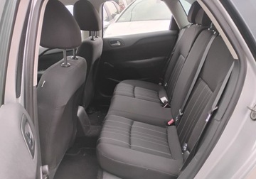 Citroen C4 I Hatchback Facelifting 1.6 HDI 92KM 2010 Citroen C4 2011r, 1.6 HDI. Lekko uszkodzony prawy bok. 1.6 Diesel 92KM, zdjęcie 8