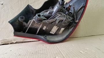 OPEL CORSA E 14- SVĚTLO ZADNÍ LEVÝ NEBO PRAVÁ