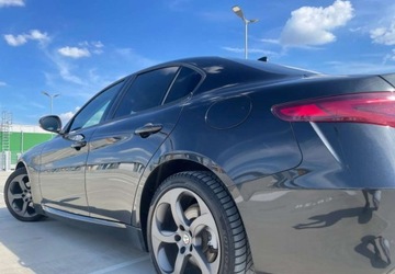 Alfa Romeo Giulia II Sedan Facelifting 2.0 Turbo 200KM 2022 Alfa Romeo Giulia 2.0TURBO *DesignSPORT*Pamięć *SalonPL*SerwisASO *FV23%, zdjęcie 17