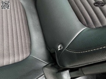 Renault Scenic IV 2018 Renault Scenic 1.3 T benzyna (165 km ) Szwajcaria - Stan bdb - Z gwarancja, zdjęcie 30