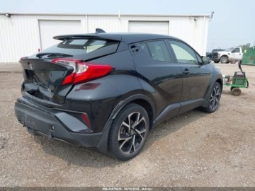 Toyota C-HR I 2021 Toyota C-HR 2021 TOYOTA C-HR XLE 2.0 Benzyna 144KM, zdjęcie 4