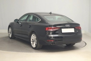 Audi A5 F5 Coupe 2.0 TDI 150KM 2018 Audi A5 2.0 TDI, Automat, Navi, Xenon, Bi-Xenon, zdjęcie 3