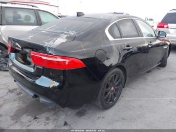 Jaguar XE 2019 Jaguar XE Xe 25t 2.0 Benzyna 247KM, zdjęcie 3