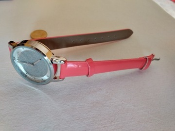 Avon Zegarek damski FRIDA WATCH - RED nowy #66