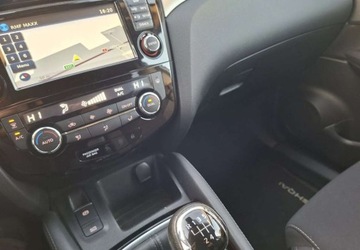 Nissan Qashqai II Crossover 1.6 DIG-T 163KM 2017 Nissan Qashqai Nissan Qashqai 1.6 DIG-T N-Connecta 1.6 Benzyna 163KM, zdjęcie 14