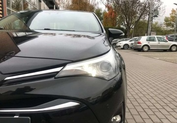 Toyota Avensis III Sedan Facelifting 2015 1.8 Valvematic 147KM 2015 Toyota Avensis Toyota Avensis 1.8 Premium 1.8 Benzyna 147KM, zdjęcie 13