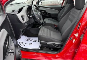 Toyota Yaris III Hatchback 5d Facelifting 1.0 VVT-i 69KM 2016 Toyota Yaris Salon Polska, Serwis ASO, Czujniki park. 1 rej IV 2017r. 69KM, zdjęcie 10