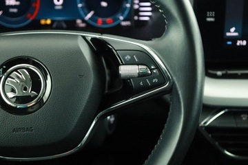 Skoda Octavia IV Scout 1.5 TSI ACT 150KM 2022 Skoda Octavia 1.5 TSI, Salon Polska, zdjęcie 18
