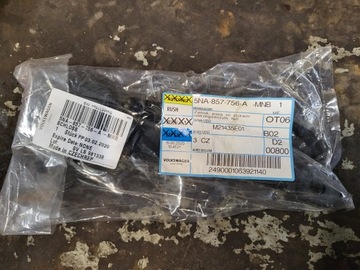 VW Tiguan II zapinka pasa prawa 5NA857756A