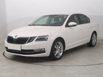Skoda Octavia III Liftback Facelifting 1.5 TSI ACT 150KM 2019 Skoda Octavia 1.5 TSI, Salon Polska, DSG, Navi, zdjęcie 1