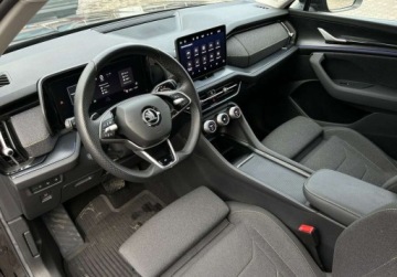 Skoda Kodiaq II SUV 2.0 TDI SCR 193KM 2024 Skoda Kodiaq Selection Pakiety, Hak, CANTON, Kamera, Fotele z pamiecia, A, zdjęcie 6