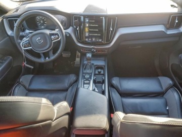 Volvo XC60 II Crossover T5 250KM 2020 Volvo XC 60 T5 R-Design 2020 2.0 Benzyna 250KM, zdjęcie 8