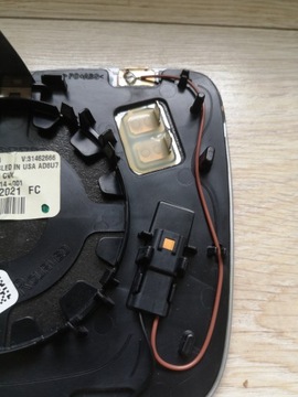 VOLVO XC60 II ВСТАВКА В ЗЕРКАЛО ФОТОХРОМНОЕ ПРАВОЕ OE