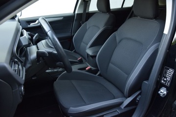 Ford Focus III Sedan Facelifting 1.0 EcoBoost 125KM 2018 Titanium* Navi* Alufelgi* Radar* Asystent* Car Play* Gwarancja* BLACK WEEK, zdjęcie 22