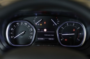 Toyota 2022 Toyota Proace Verso 2.0 D4-D Long Family 2.0 Diesel 145KM, zdjęcie 6