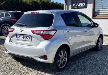 Toyota Yaris III Hatchback 5d Facelifting 2017 1.0 VVT-i 69KM 2018 Toyota Yaris Samochod z gwarancja Benzyna 69KM, zdjęcie 6