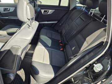 Mercedes GLK Off-roader 2.1 220 CDI BlueEFFICIENCY 170KM 2010 Mercedes GLK 220 niski przebieg / ładny stan, zdjęcie 8