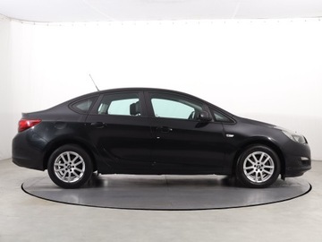 Opel Astra J Sedan 1.4 Turbo ECOTEC 140KM 2015 Opel Astra 1.4 T, Salon Polska, GAZ, Klima, zdjęcie 5