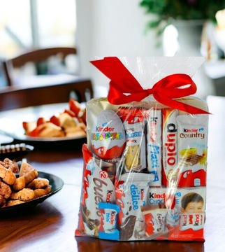Набор сладостей Kinder Egg Package для детей ко Дню защиты детей