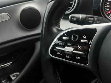 Mercedes Klasa E W213 2019 Mercedes E 220 Automat Bogate wyposażenie 2019, zdjęcie 27