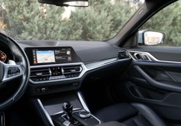 BMW Seria 4 G22-23-26 Coupe 2.0 420d 190KM 2022 BMW Seria 4 BMW Seria 4 420d xDrive M Sport sport 2.0 Diesel 190KM, zdjęcie 32