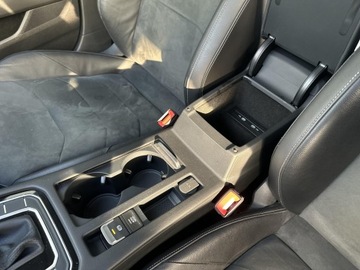 Volkswagen Arteon Fastback Facelifting 2.0 TSI 190KM 2021 Volkswagen Arteon Shooting Brake 2.0 TSI 190KM Pak, zdjęcie 25