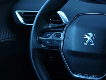 Peugeot 3008 II Crossover 1.2 PureTech 130KM 2019 Peugeot 3008 1.2 PureTech, Salon Polska, Klima, zdjęcie 16