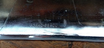 SUZUKI BALENO II 16- CLONA (KRYT) LIŠTA KRYT KUFRU ZADNÍ CHRÓM 83940-68P00