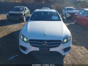 Mercedes Klasa E W213 2019 Mercedes-Benz Klasa E 2019r., 4MATIC, od ubezpieczalni 2.0 Benzyna 241KM, zdjęcie 1