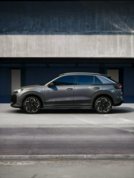 Volkswagen T-Roc I SUV Facelifting 1.5 TSI ACT 150KM 2026 Volkswagen T-Roc Wersja R-Line 1.5 eTSI 150 KM DSG, zdjęcie 10