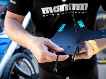 ВЕЛОСИПЕДНОЕ КРЫЛО ПЕРЕДНЕЕ ЗАДНЕЕ MTB MOMUM КОМПЛЕКТ