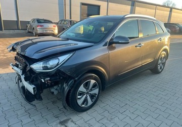 Kia Niro I Crossover 1.6 GDi Hybrid 141KM 2018 Kia Niro 1.6 Hybryda Nawigacja Klimatyzacja Sensor 1.6 Hybryda 141KM, zdjęcie 3
