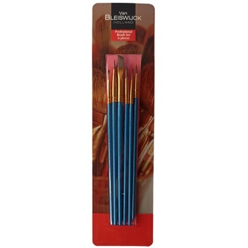 Набор профессиональных кистей для моделирования для точной прорисовки деталей.